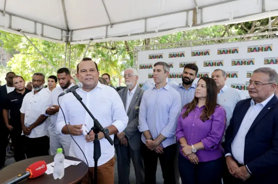 Governo da Bahia entrega frota de 21 novos veículos para a Polícia Técnica da capital e interior