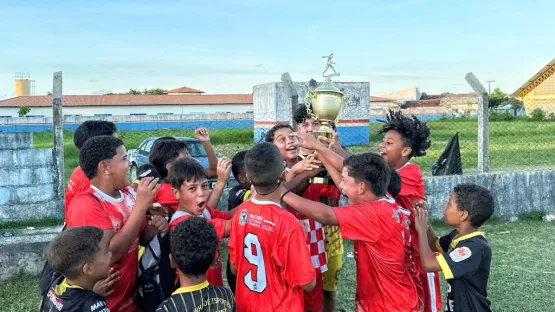 Peneira esportiva revela talentos e fortalece o futuro do futebol em Mucuri