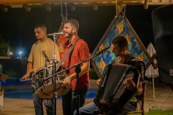 Forró do Eco Bahia Hotel esquenta as noites de São João em Porto Seguro