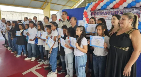 Mucuri forma 198 alunos no PROERD e reforça combate às drogas e à violência
