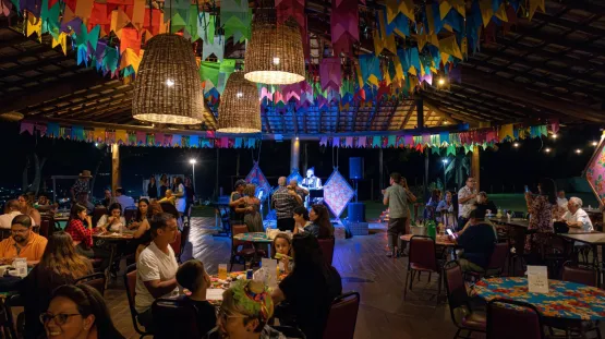 Forró do Eco Bahia Hotel terá clima de romance e tradição nordestina